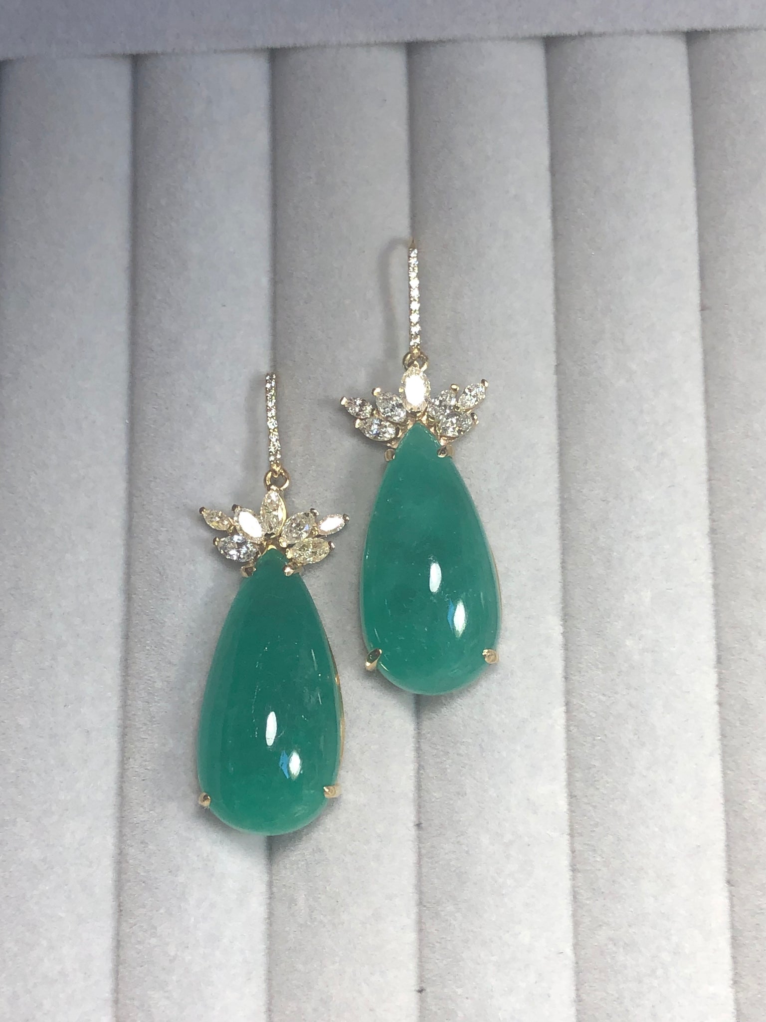 Certified Pear-Shaped Colombian Emerald and Diamond Earrings 18K