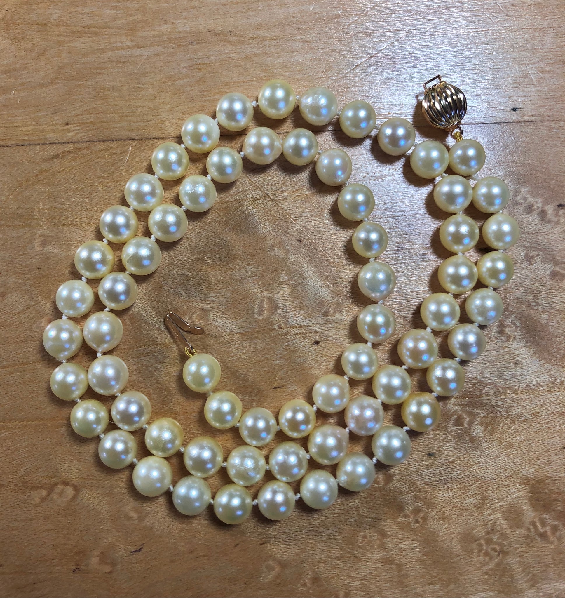 Japanese Akoya Pearl Necklace Gold 19 Inches