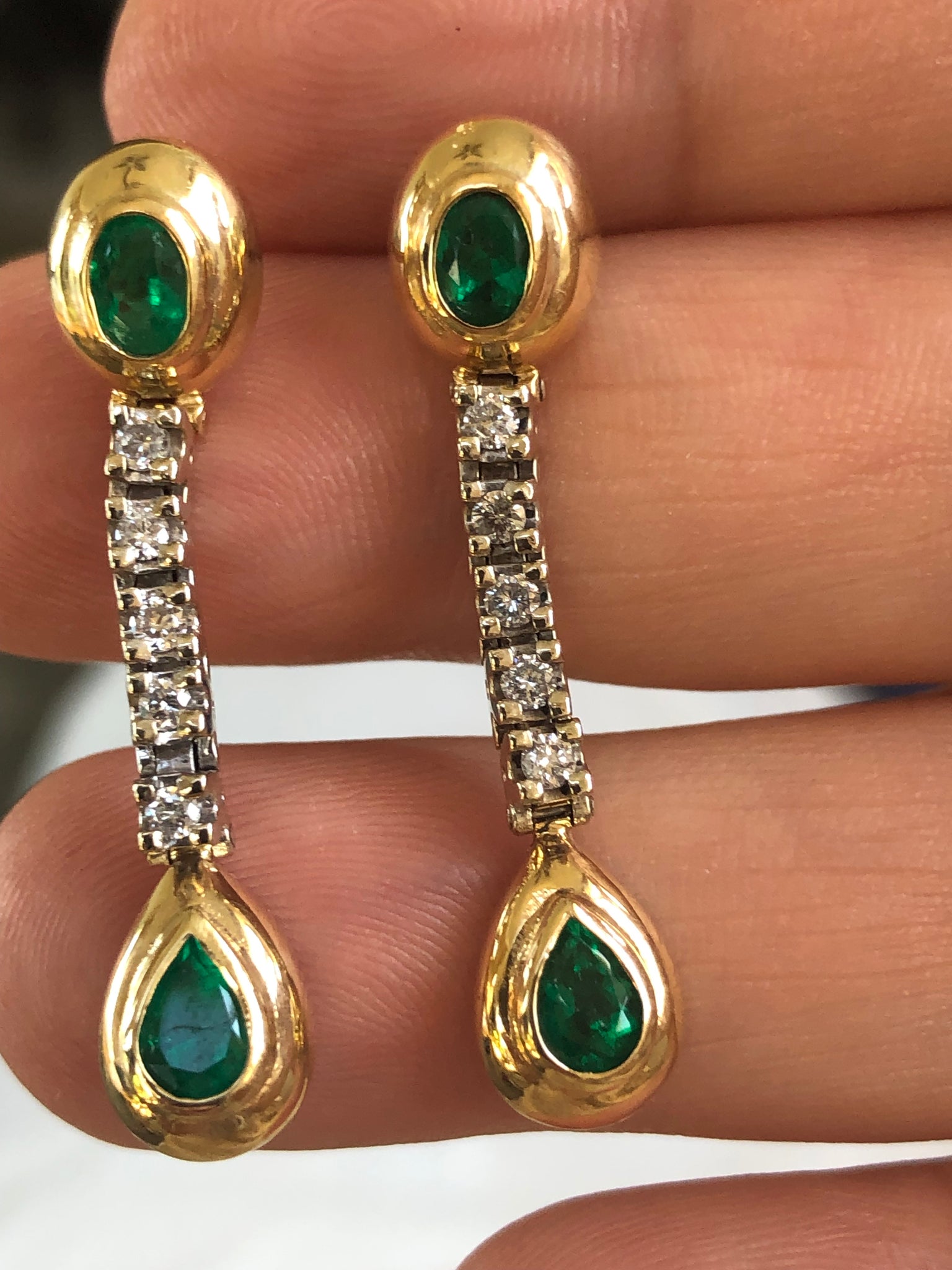 Estate Dangle Emerald Diamond Earrings Gold