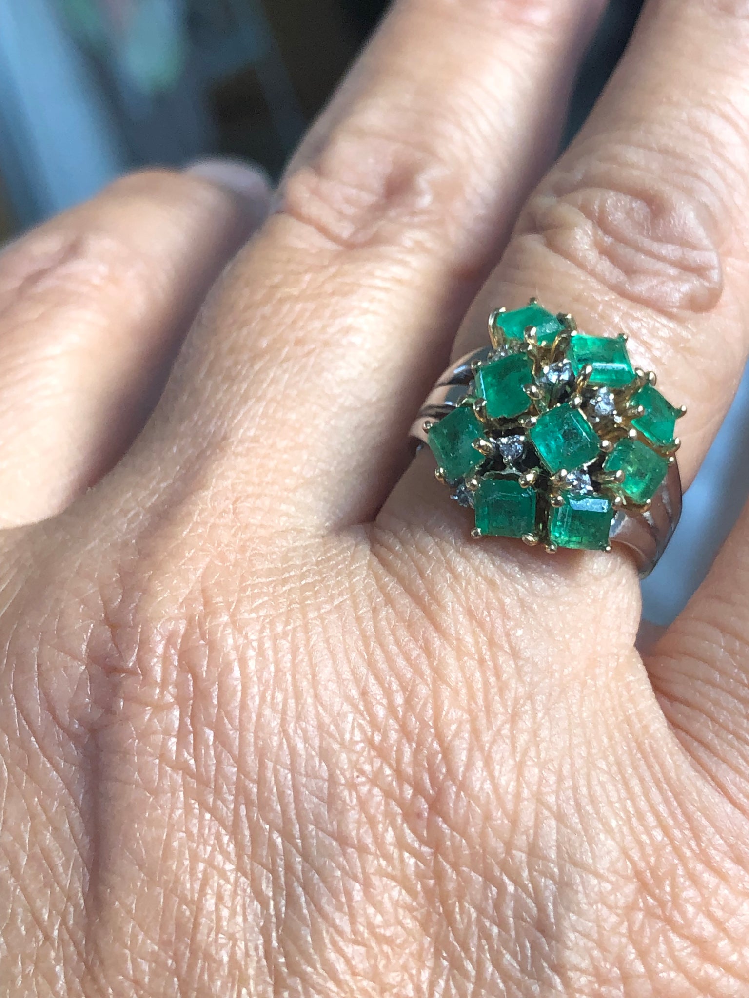 Estate Fine Cocktail Retro Style Colombian Emerald Ring 18K