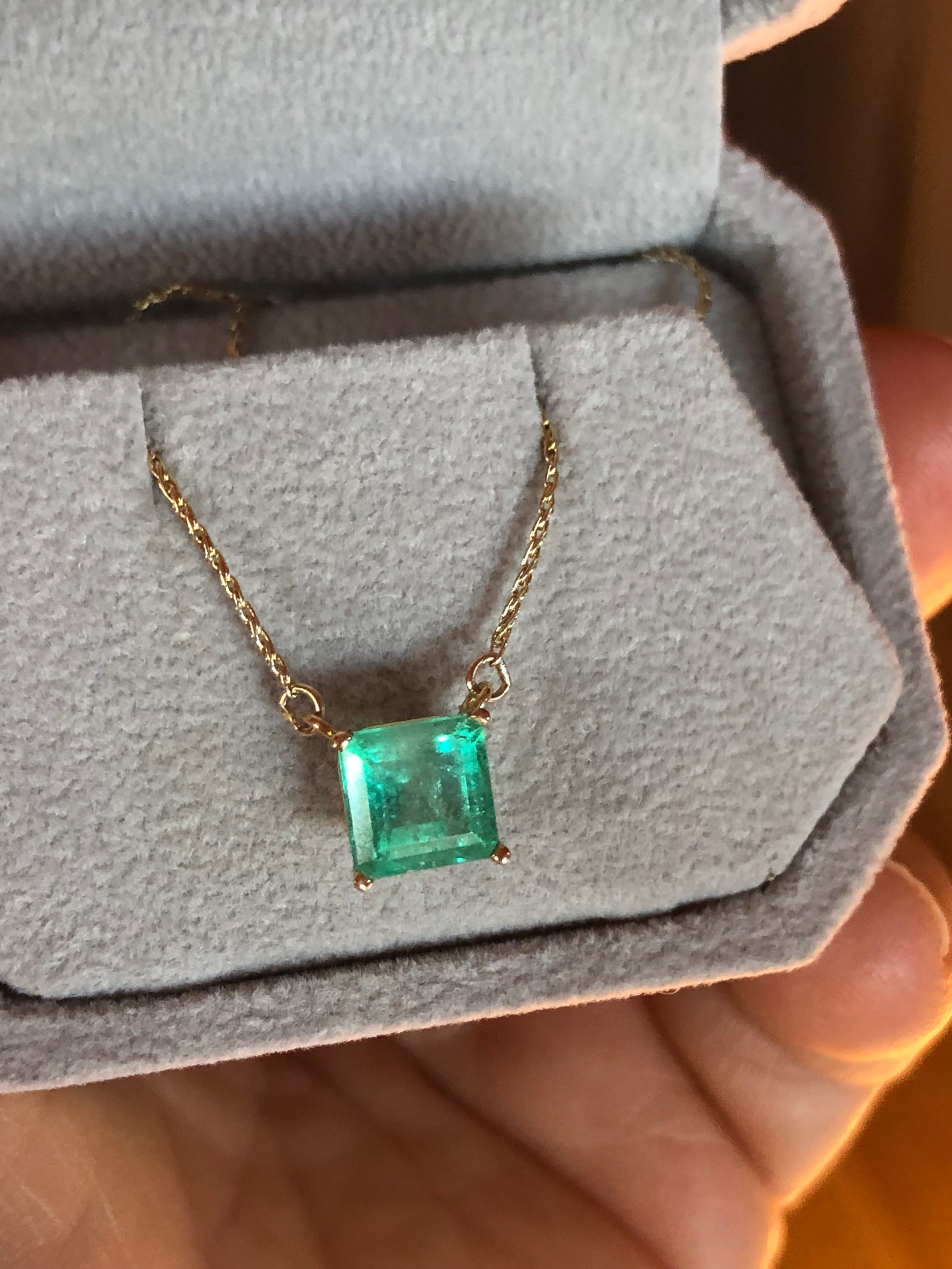 Emerald Necklace Set - Temu