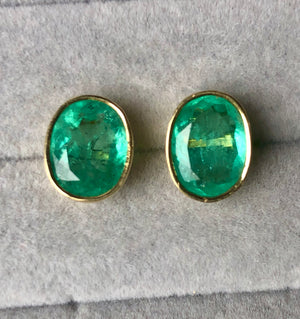 6.00 Carat Natural Colombian Emerald Stud Earrings 18 Karat Gold