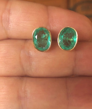 6.00 Carat Natural Colombian Emerald Stud Earrings 18 Karat Gold