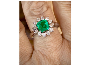 Natural Fine Colombian Square Emerald Diamond Engagement Ring 18K