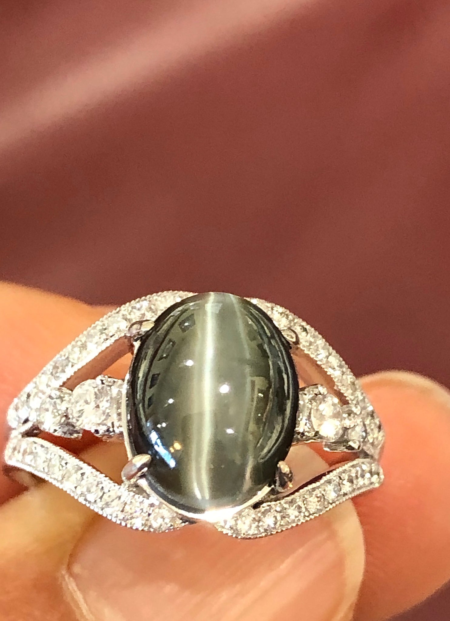 6.00 Carat Cat's Eye Chrysoberyl Diamond 18K Gold Engagement Ring