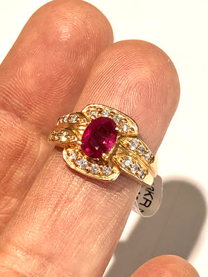 1.57 Carat Vivid Red Ruby and Diamonds Ring 18K Rose Gold