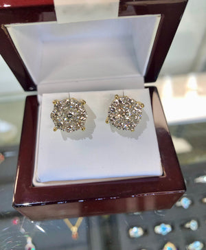 Large Fleurette Cluster Diamond Stud Earrings Gold