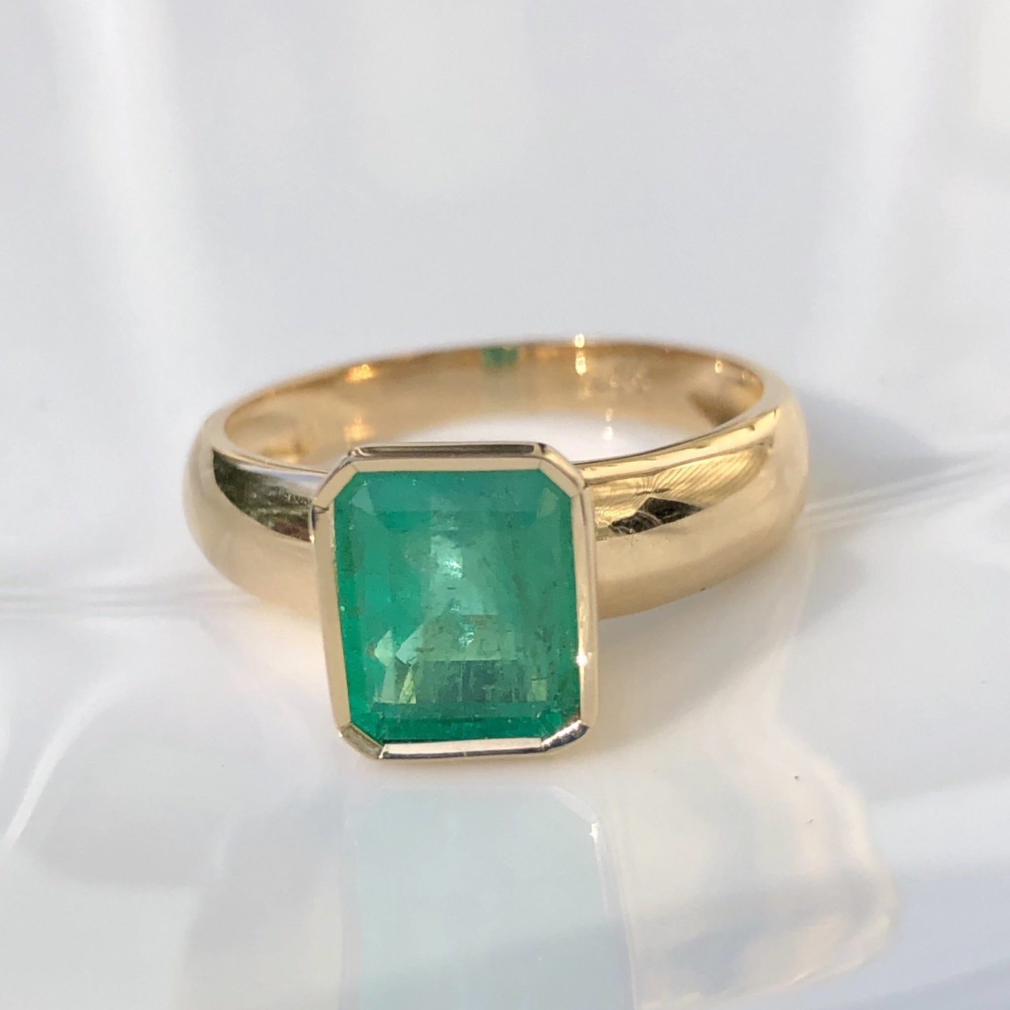 2.68 Carat Natural Colombian Emerald Solitaire Engagement Ring 18K