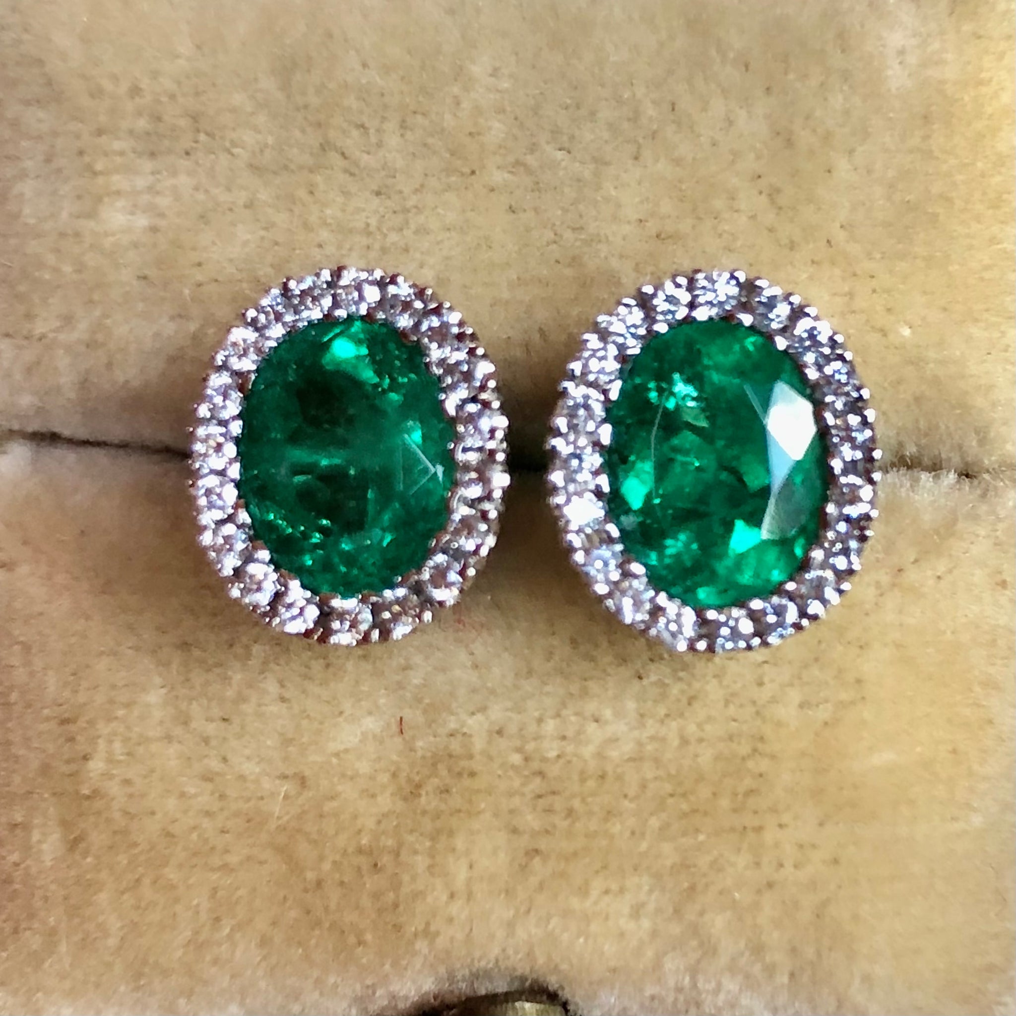 2.10 Carat Oval Colombian Emerald Diamond 18 Karat Gold Stud Earrings