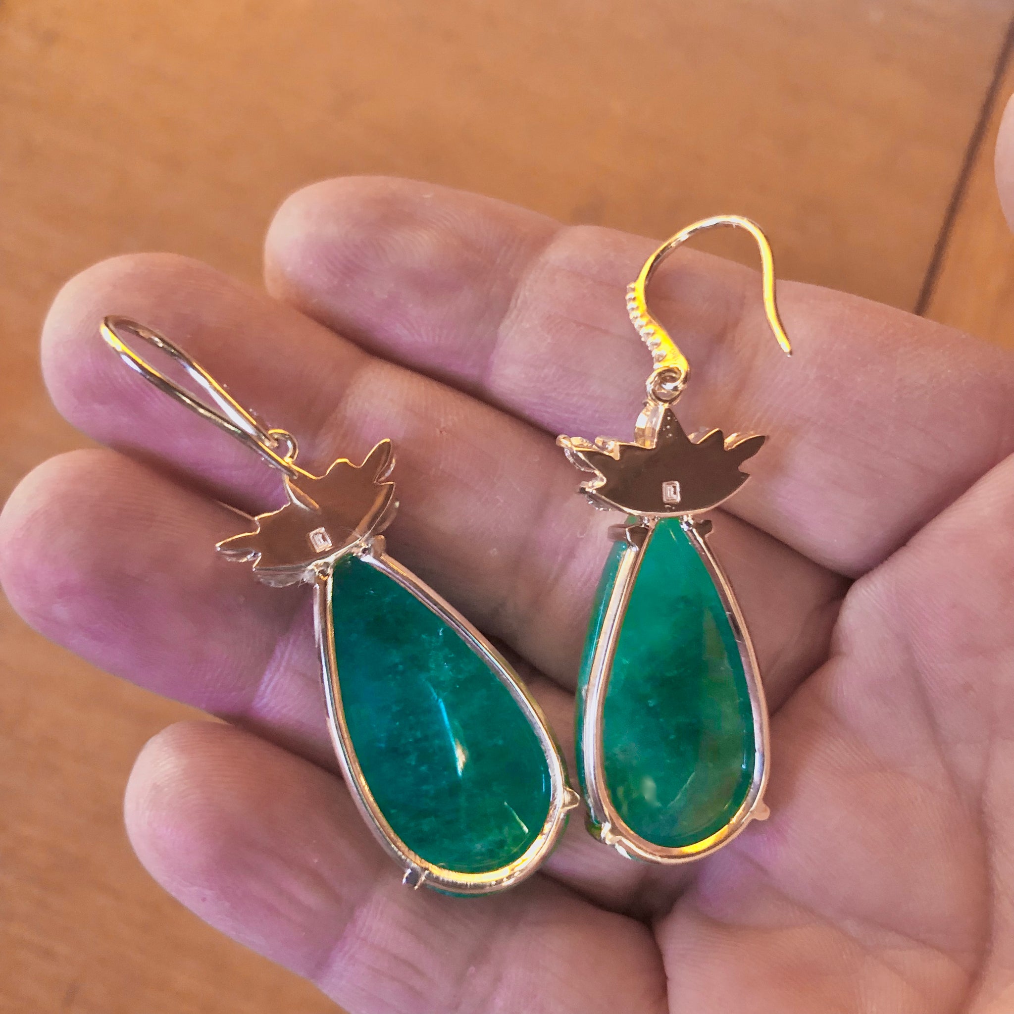 Certified Pear-Shaped Colombian Emerald and Diamond Earrings 18K