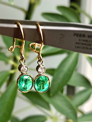 2.60 Carat Natural Colombian Emerald Diamond Dangle Earrings 18K Gold