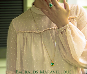 Vintage Fine Colombian Emerald & Diamond Engagement Platinum Ring