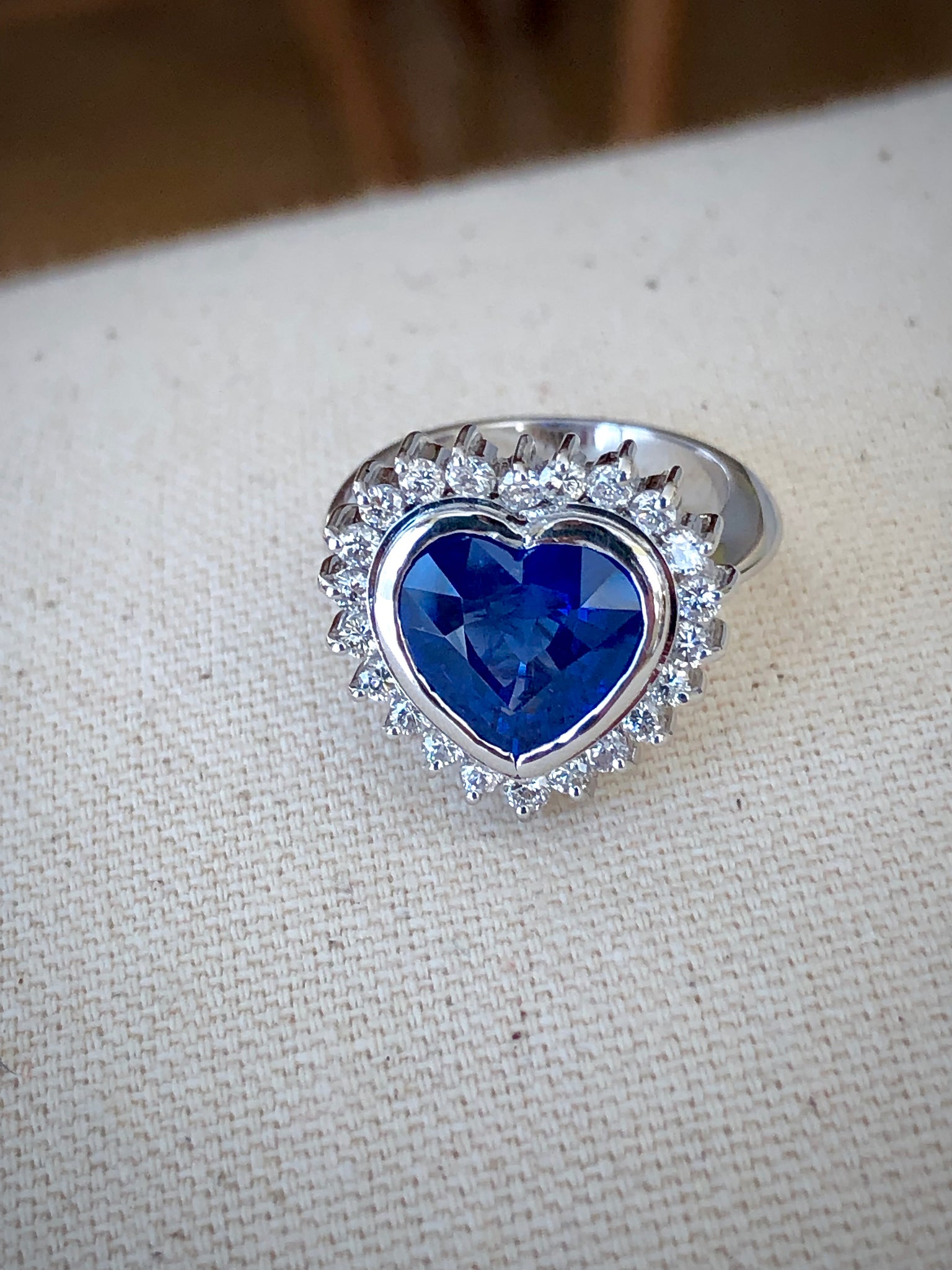 6.35ct Burma Blue Sapphire Diamond Ring Certified 18k