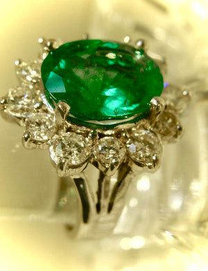 Fine Natural Colombian Emerald Diamond Ring 18K White Gold