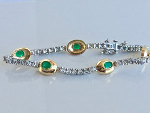 6.50 Carat Estate Emerald Diamond Bracelet Gold