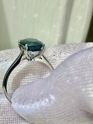 3.80 Carat Solitaire Engagement Sapphire Platinum Ring