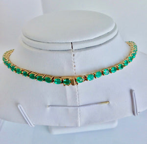 25.00 Carat Natural Colombian Emerald Necklace 18K Yellow Gold