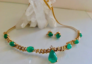Suite Colombian Emerald Diamond Necklace and Earrings