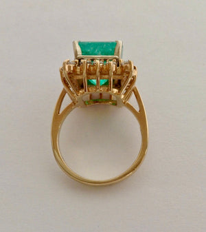 7.60 Carat Natural Colombian Emerald & Diamond Ring