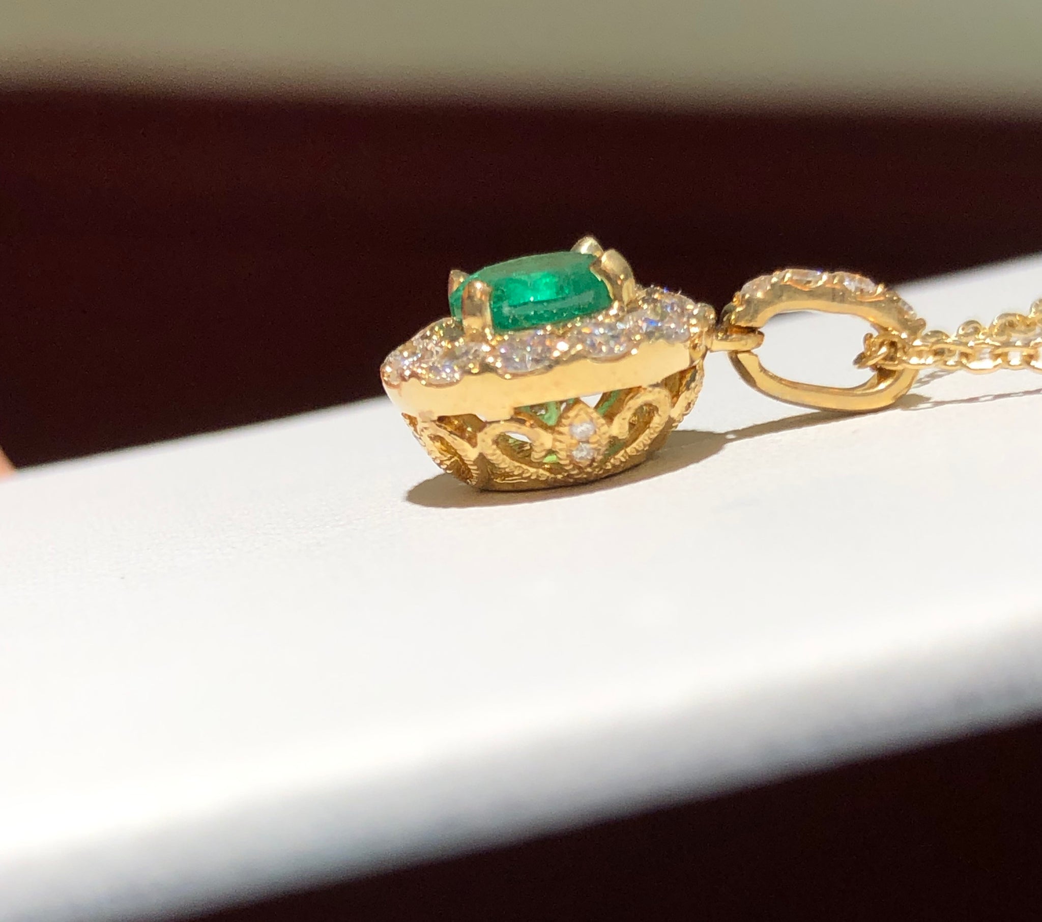 Emerald & Diamond Pendant Necklace Yellow Gold