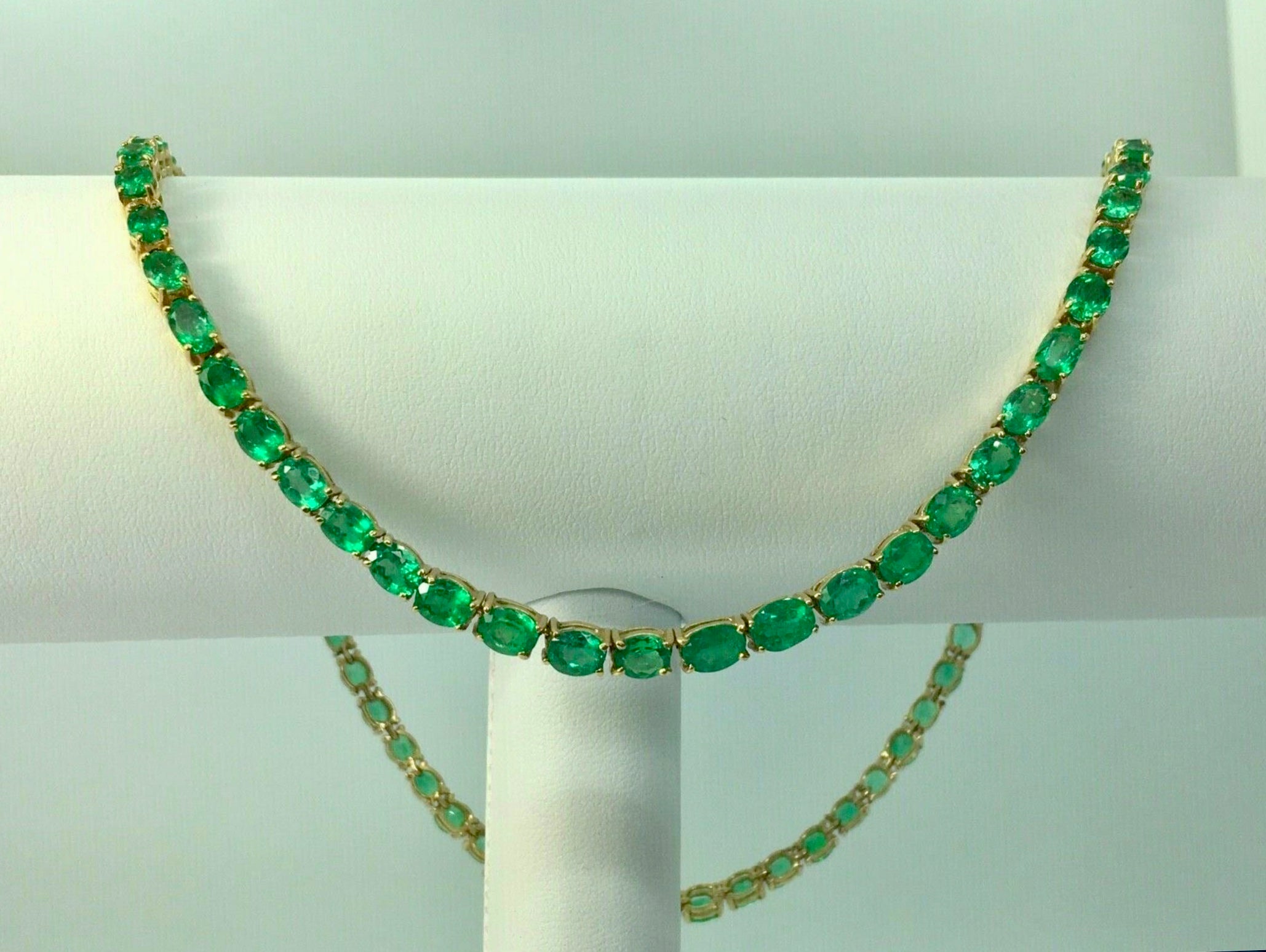 25.00 Carat Natural Colombian Emerald Necklace 18K Yellow Gold ...