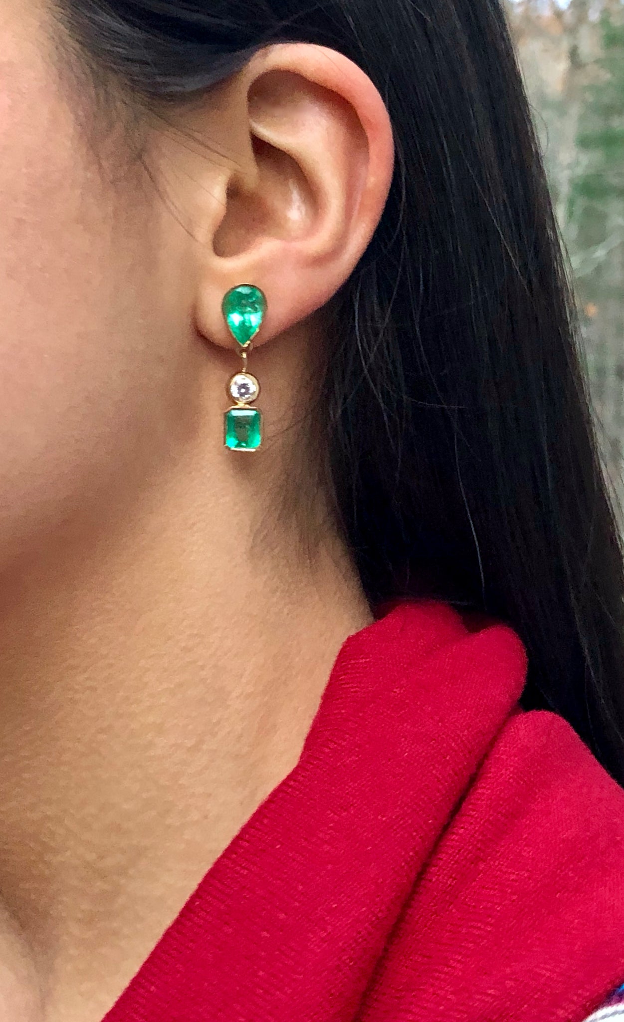 Magnificent 10.12 Carats Natural Colombian Emerald & Diamond Dangle Earrings 18K