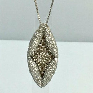 Antique Style Diamond Pendant Gold