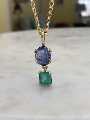6.20 Carat Vintage Sapphire Emerald Pendant Necklace 18 Karat